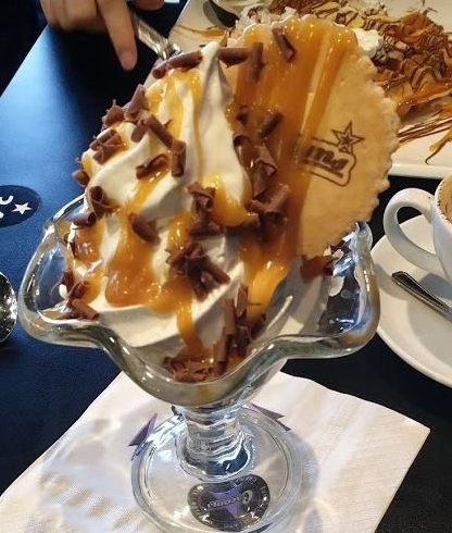 Ice Cream Sundae Fudge Brownie IIFYM
