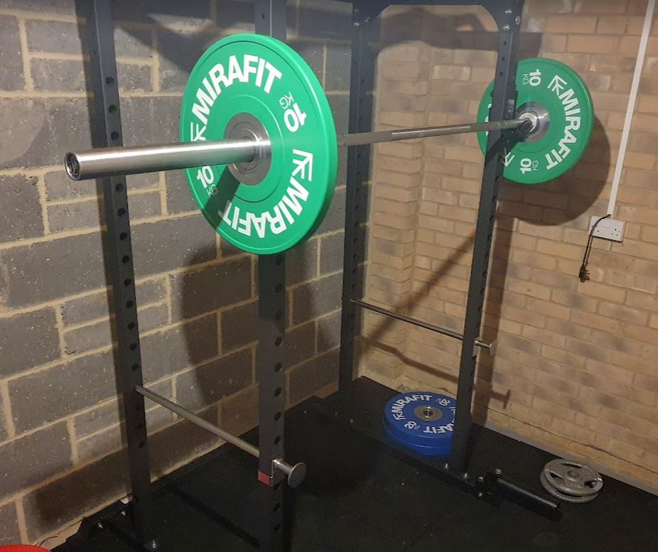 bar left on squat rack